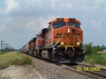 BNSF ES44DC 7610